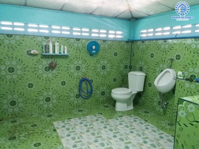 *****บ้านเดี่ยวมือสองย่านนนทบุรี ม.บ้านสวนซอยวัดลาดปลาดุก กาญจนาภิเษก หลังมุม! เนื้อที่กว้างขวางถึง 114.2 ตร.ว. ฟังก์ชัน 3 ห้องนอน 2 ห้องน้ำ 2 ที่จอดรถ  บ้านสวน ต้นไม้เยอะร่มรื่น ใกล้ชุมชน บนทำเลศักยภาพ ใกล้รถไฟฟ้าสายสีม่วง "สถานีคลองบางไผ่"